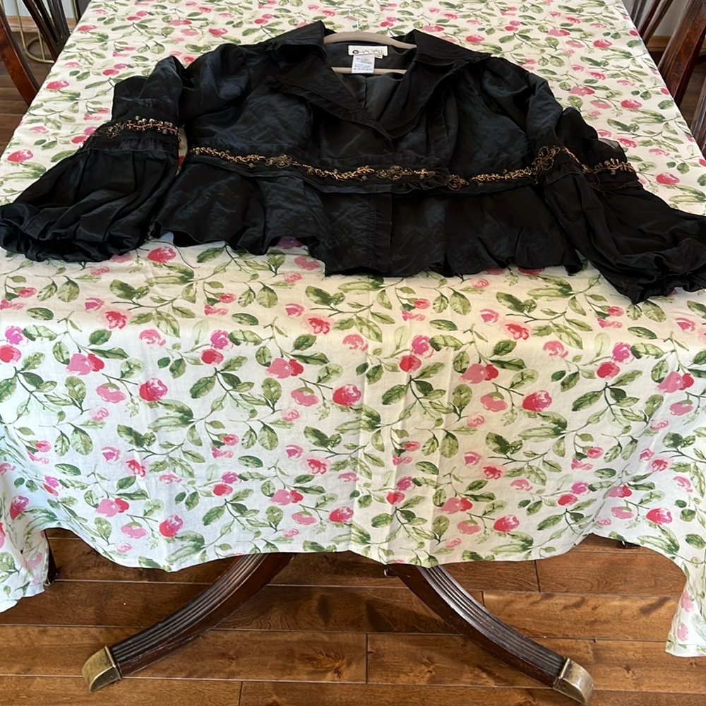 Vintage Chagall blazer. Black. Snap up belt. Size 12